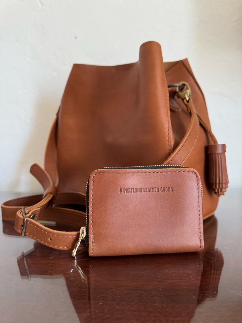 Butterfly Bucket Bag in Honey Leather Crossbody with Tassel and matching wallet - Picture 2 of 8